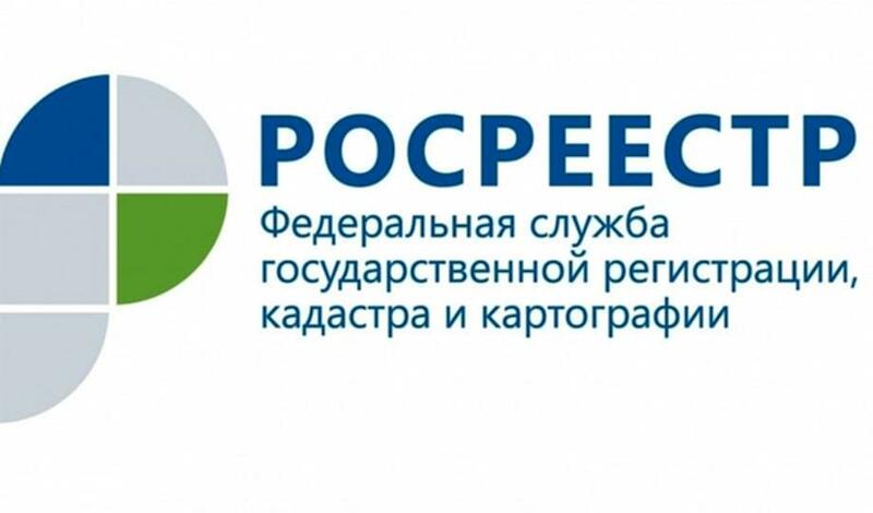 Соблюдение прав граждан на оплату труда рассмотрел в ходе личного приема прокурор Тюменской области