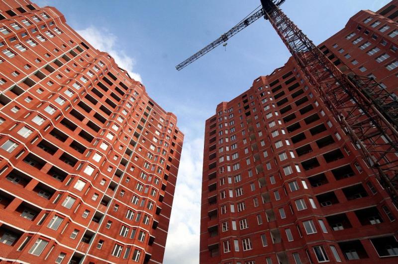 В год надо строить 1500 млн квадратных метров - Счетная палата