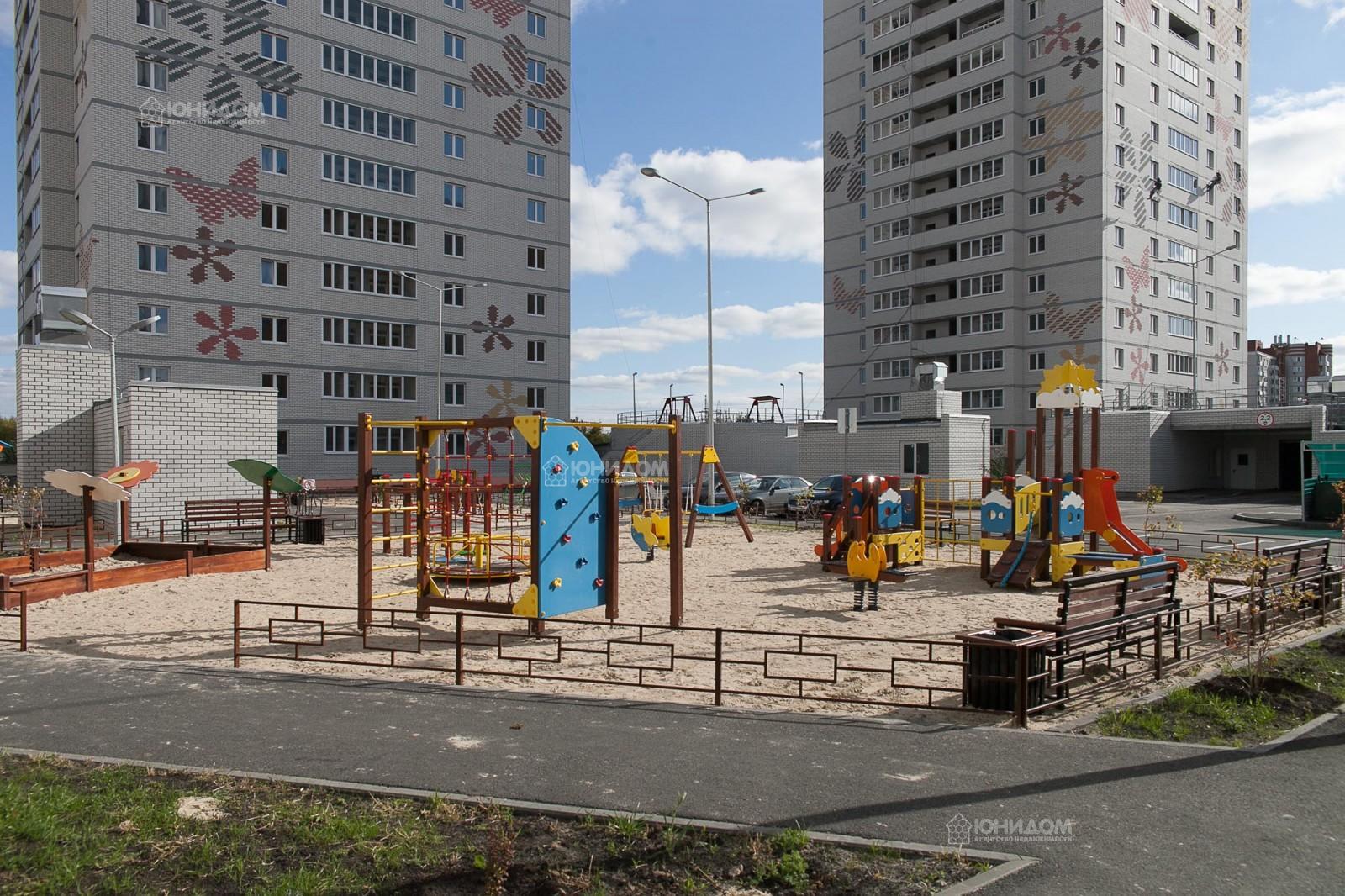 Таврическая улица тюмень. Акварель Тюмень Таврическая улица. Тюмень ул Таврическая 9. Ул. Таврическая 9\1 Тюмень. ЖК акварель Тюмень.