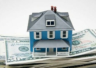 Сколько вопросов возникает у желающих стать обладателями собственных квадратных метров с помощью волшебного слова «ипотека»! На самые «популярные» из них тюменцам отвечает ипотечный брокер ТРЦ "Недвижимость для Вас" Ксения Лапшина.